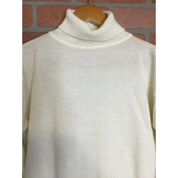 Vintage Passport 360 Off White Turtleneck Sweater M 100% Acrylic Made In Korea - Picture 2 of 7